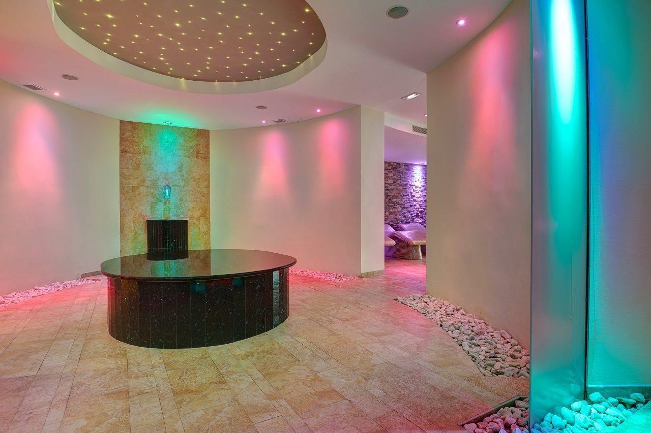 Hipotels Hipocampo Palace & Spa Cala Millor  Luaran gambar Spa at the Hotel